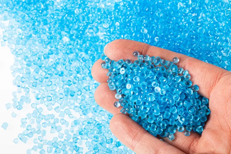 Blowing Off Plastic Pellets From Tankers & Trucks